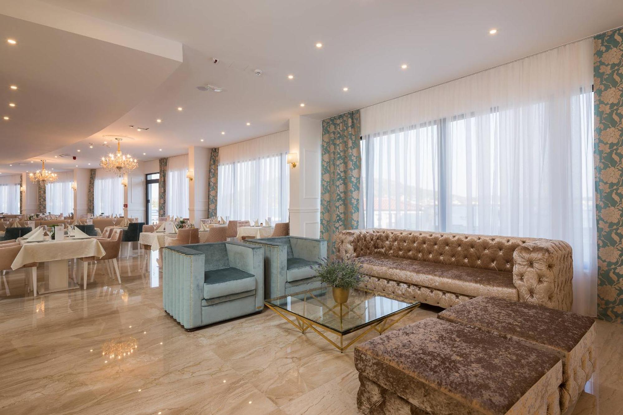 Hotel Perla Rogoznica  Eksteriør billede