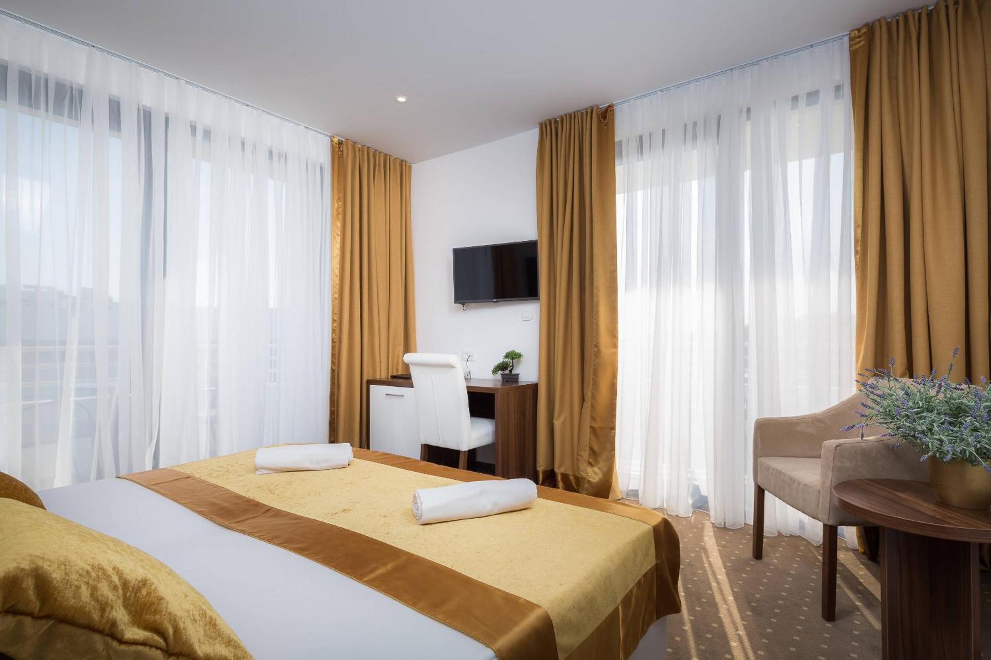 Hotel Perla Rogoznica  Eksteriør billede