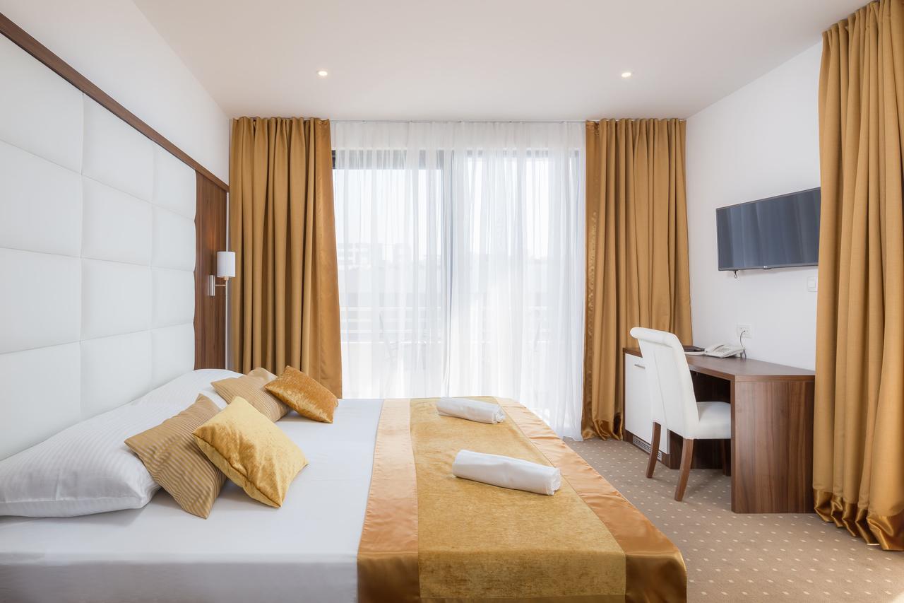 Hotel Perla Rogoznica  Eksteriør billede